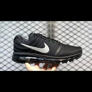 NIKE AIR MAX 2017 BLACK/SILVER Sz 12 849559-001